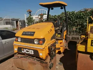 Excavators, Backhoe, Wheeloader, Bobcat And Grader For Hire