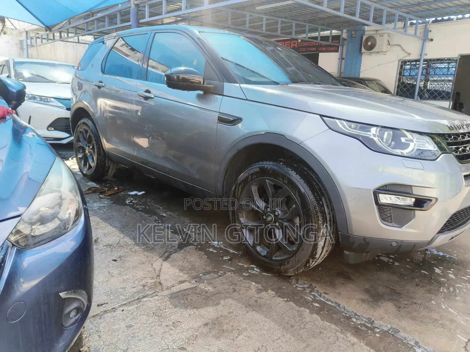 Land Rover Discovery 2018 Silver