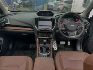 Subaru Forester Premium AWD 2019 Black