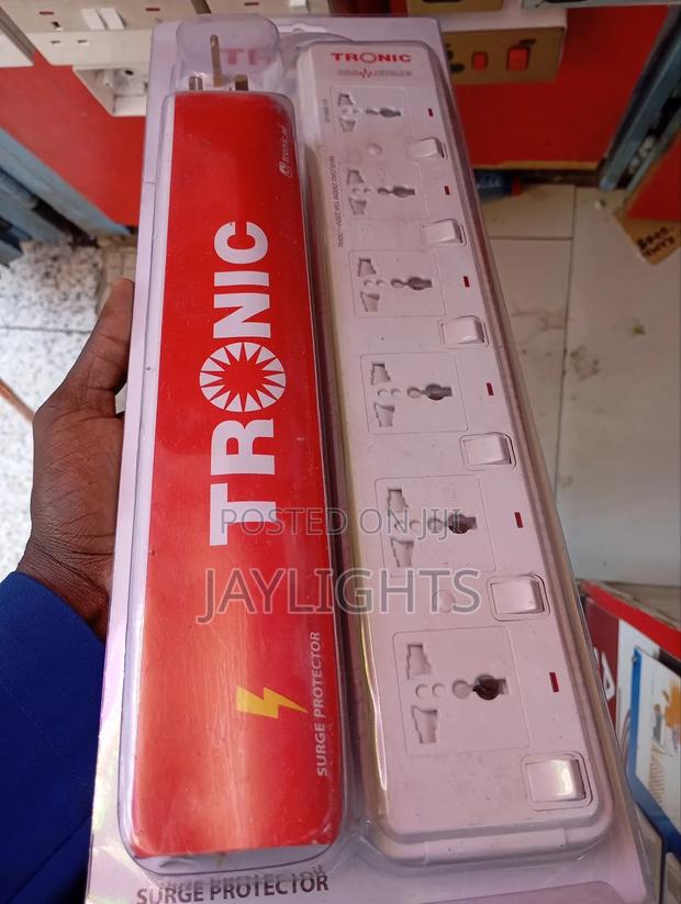 6way Universal Electric Power Multi Extension Socket