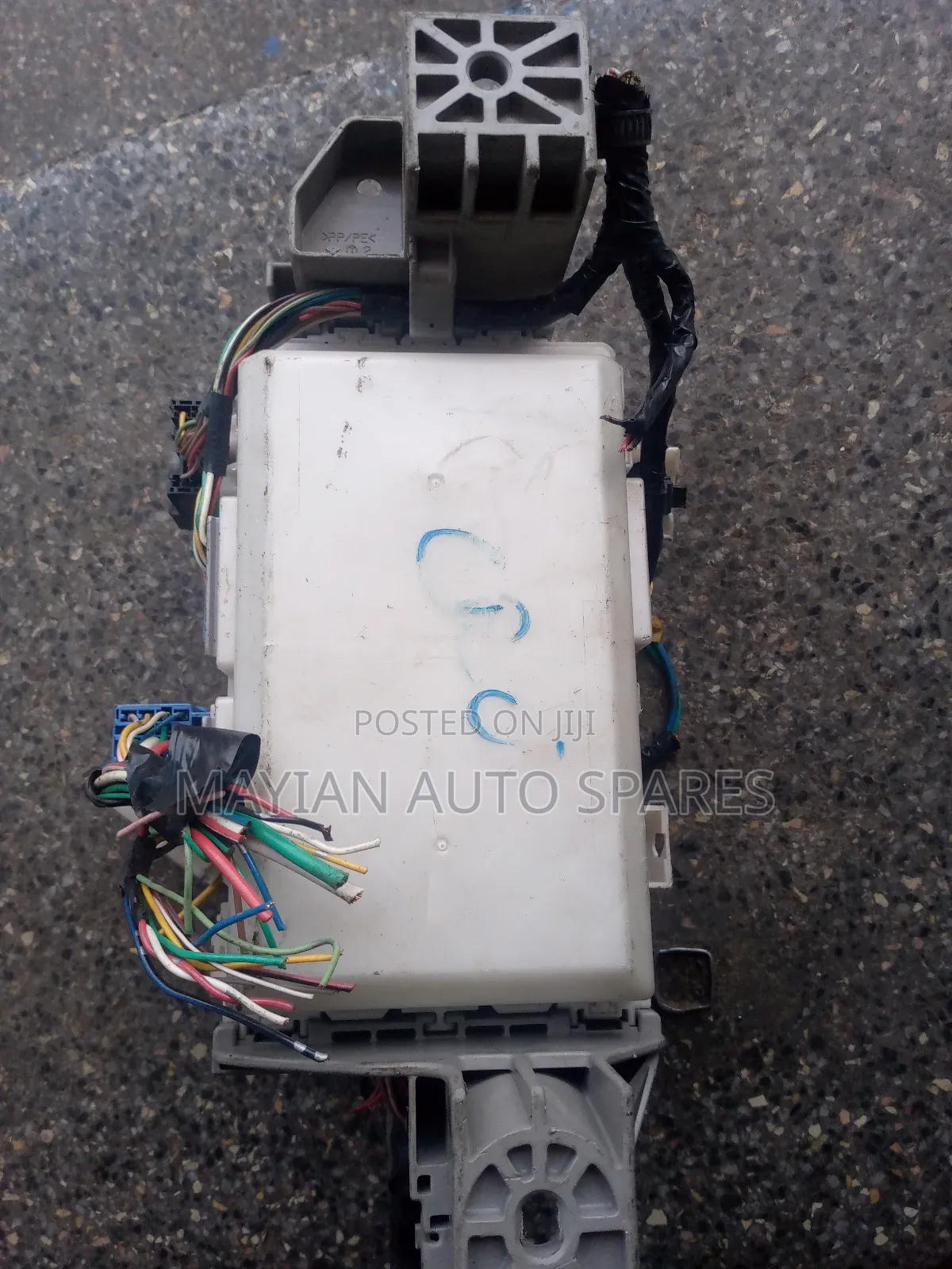 Dashboard Control Fusebox for Suzuki Alto