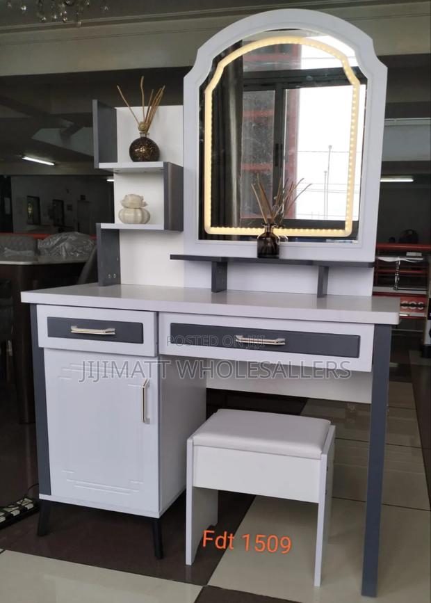 Executive Big Dressing Table With Sliding Mirror and Light