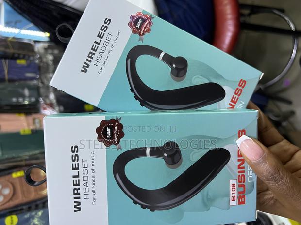 S109 Wireless Headsets. - main view