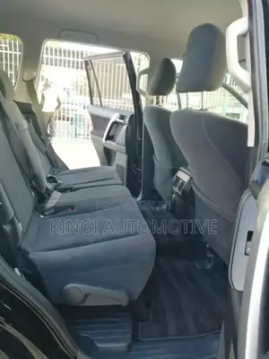 Toyota Land Cruiser Prado 2.8 2018 Black