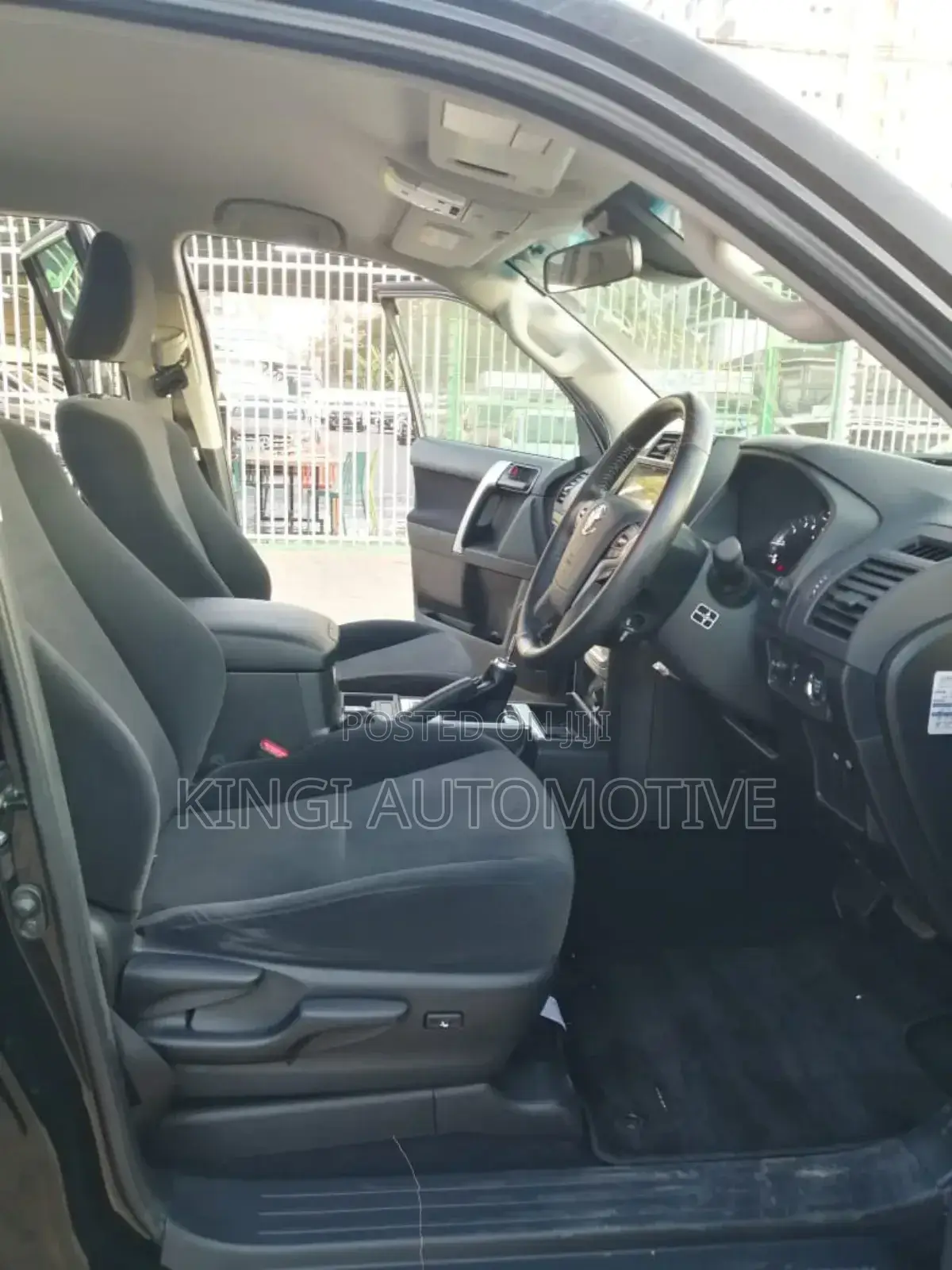 Toyota Land Cruiser Prado 2.8 2018 Black