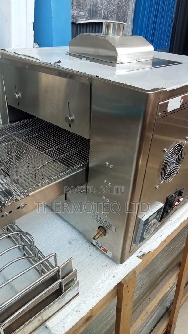 Pizza Conveyer Machine - thumbnail 2