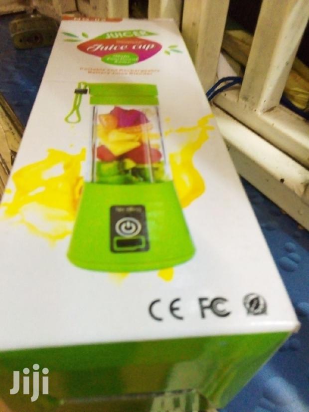 Portable Juice Blender - thumbnail 2