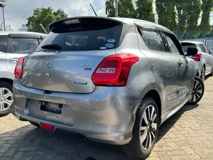 Suzuki Swift 2018 Gray
