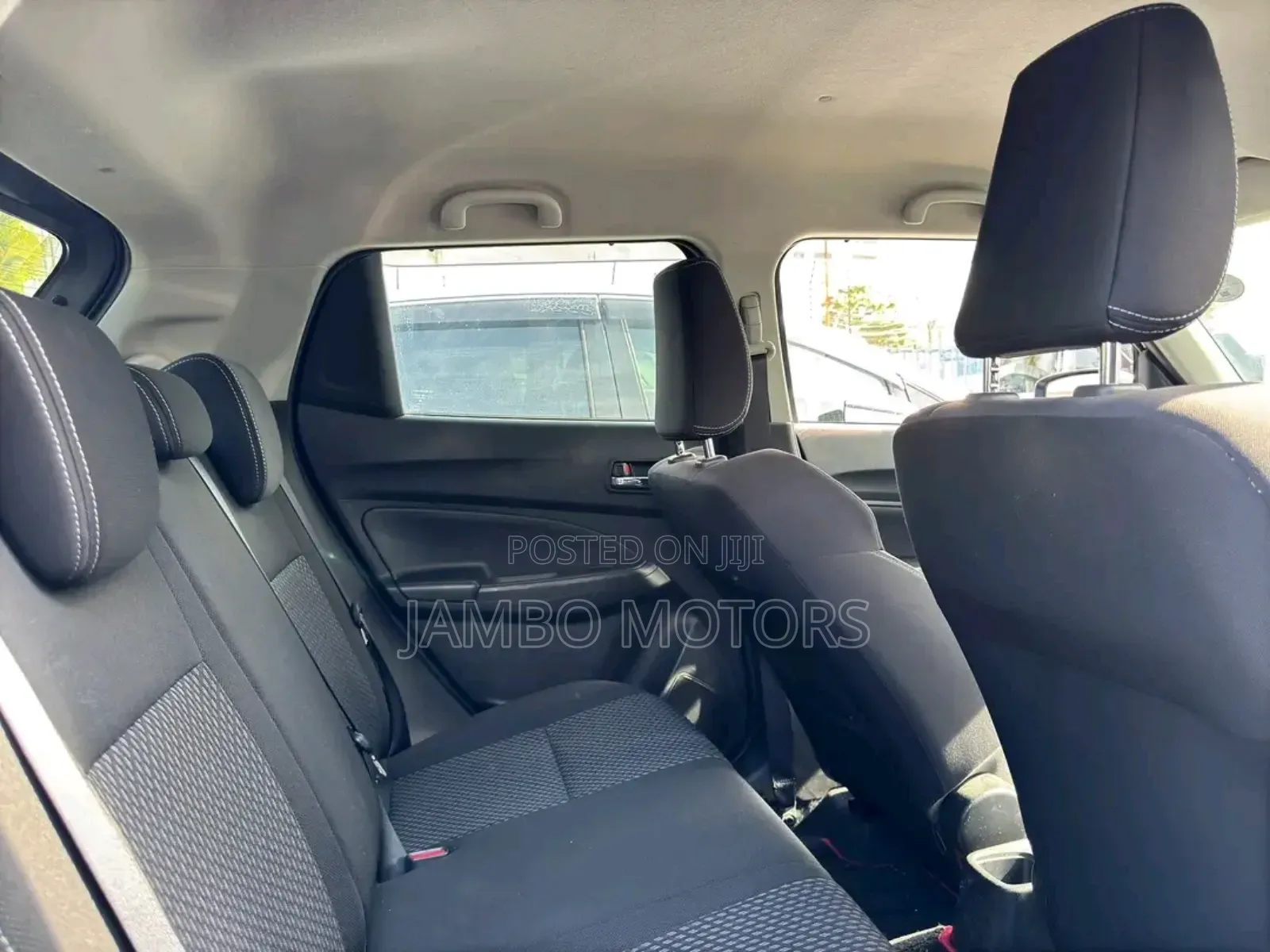 Suzuki Swift 2018 Gray