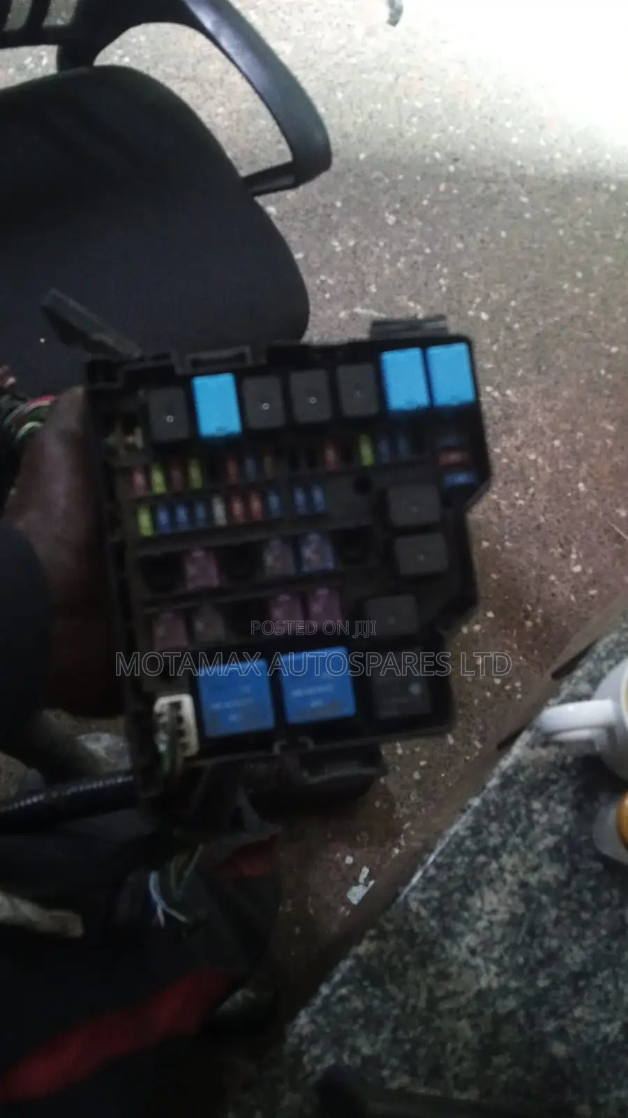 Mazda Demio Dej Fusebox