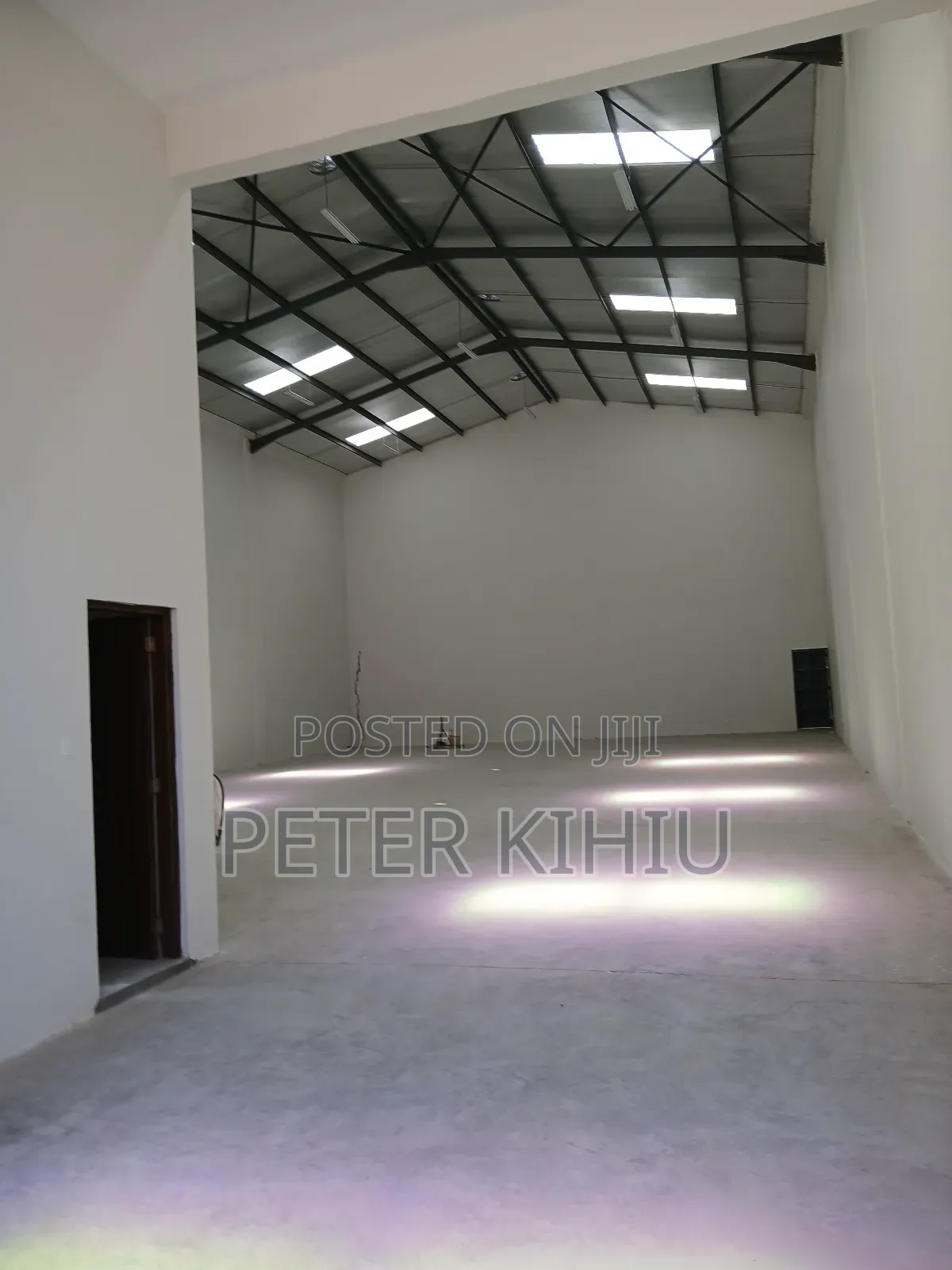 Godown to Let 6500sqft Near Gateway Mall Mombasa Road