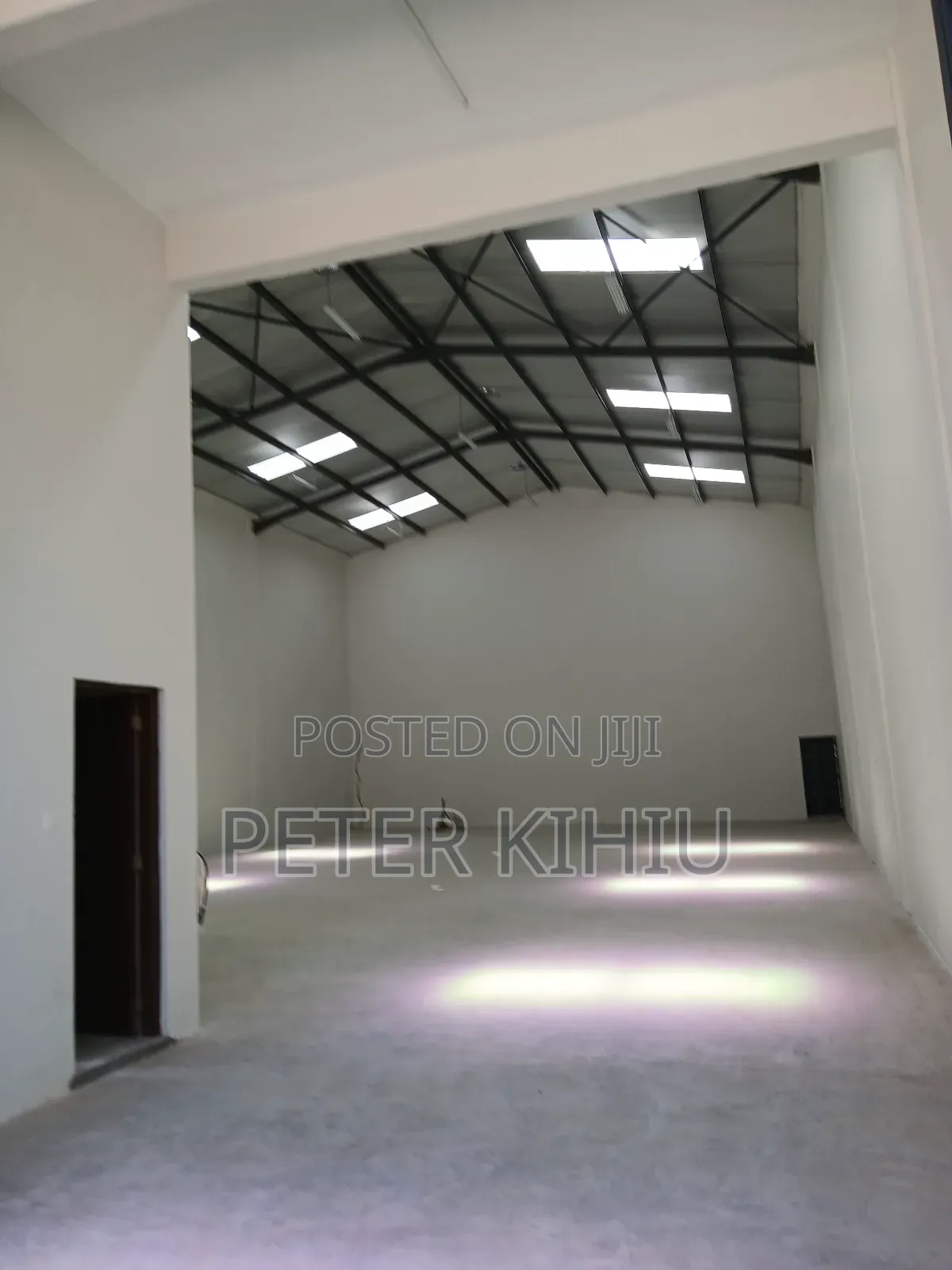 Godown to Let 6500sqft Near Gateway Mall Mombasa Road