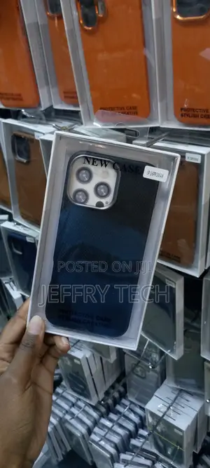 Carbon Fiber Case for iPhone 16 Pro Max Drop Protection