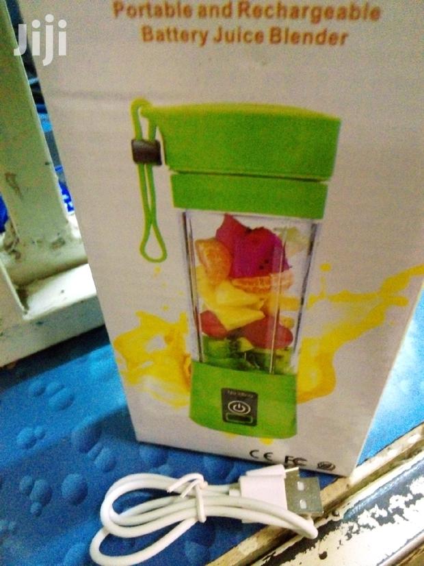 Portable Juice Blender - main view