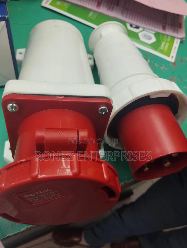 Industrial Socket 63 Amps 4 Pin - thumbnail 2