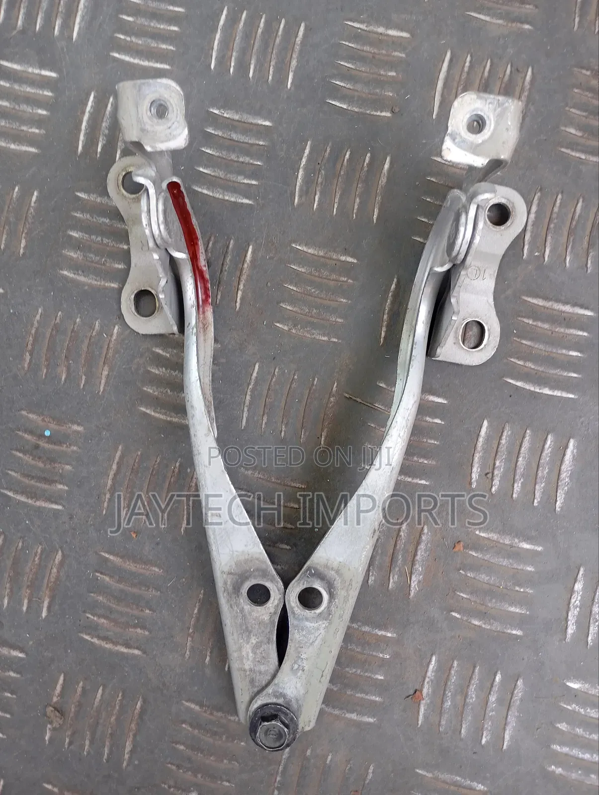Premio 260 Bonnet Edge