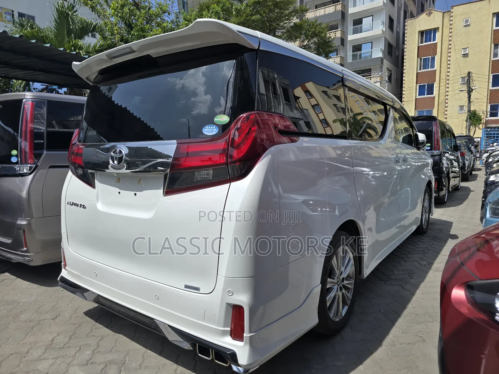 Toyota Alphard 2.5 Petrol FWD 2018 White