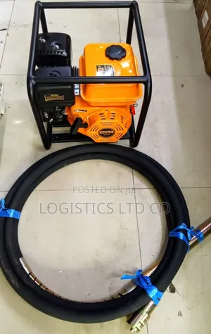 Dera Petrol Vibrator With Poker
