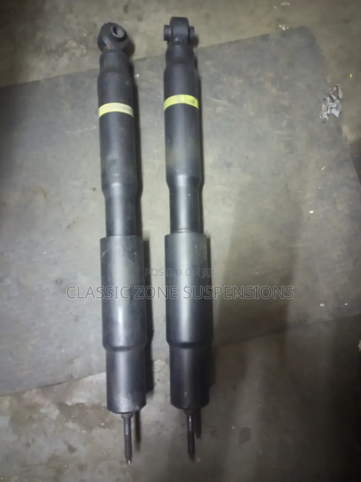 Pajero Shogun Back Shocks