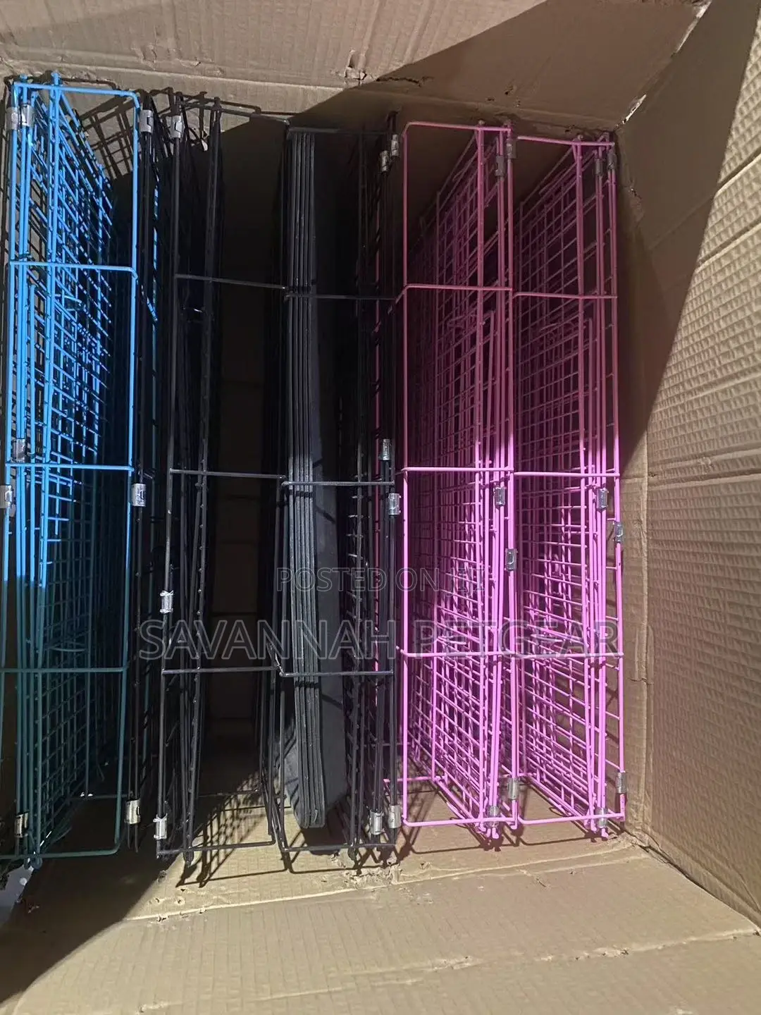 Pink Folding Metal Dog Crate With Divider Panel Floor -Small