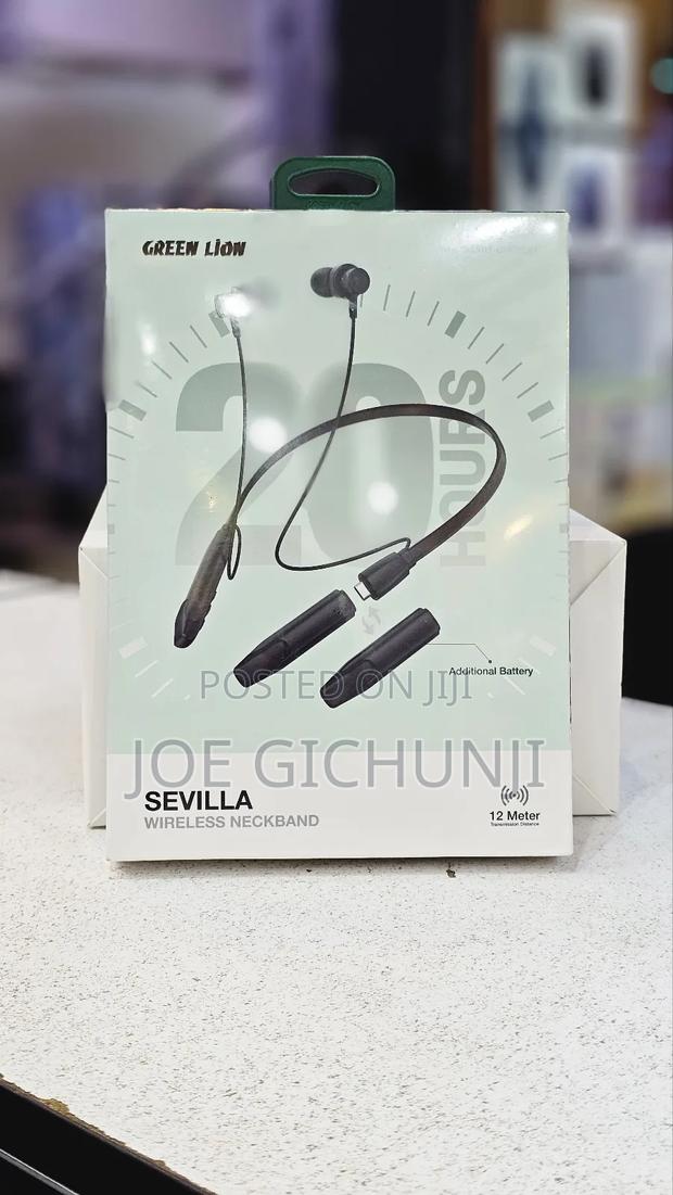 Green Lion Sevilla Wireless Neck Band - Black