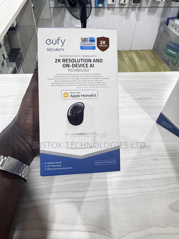 Eufy Indoor Security Camera With Wi-fi Voice Assistant - main view