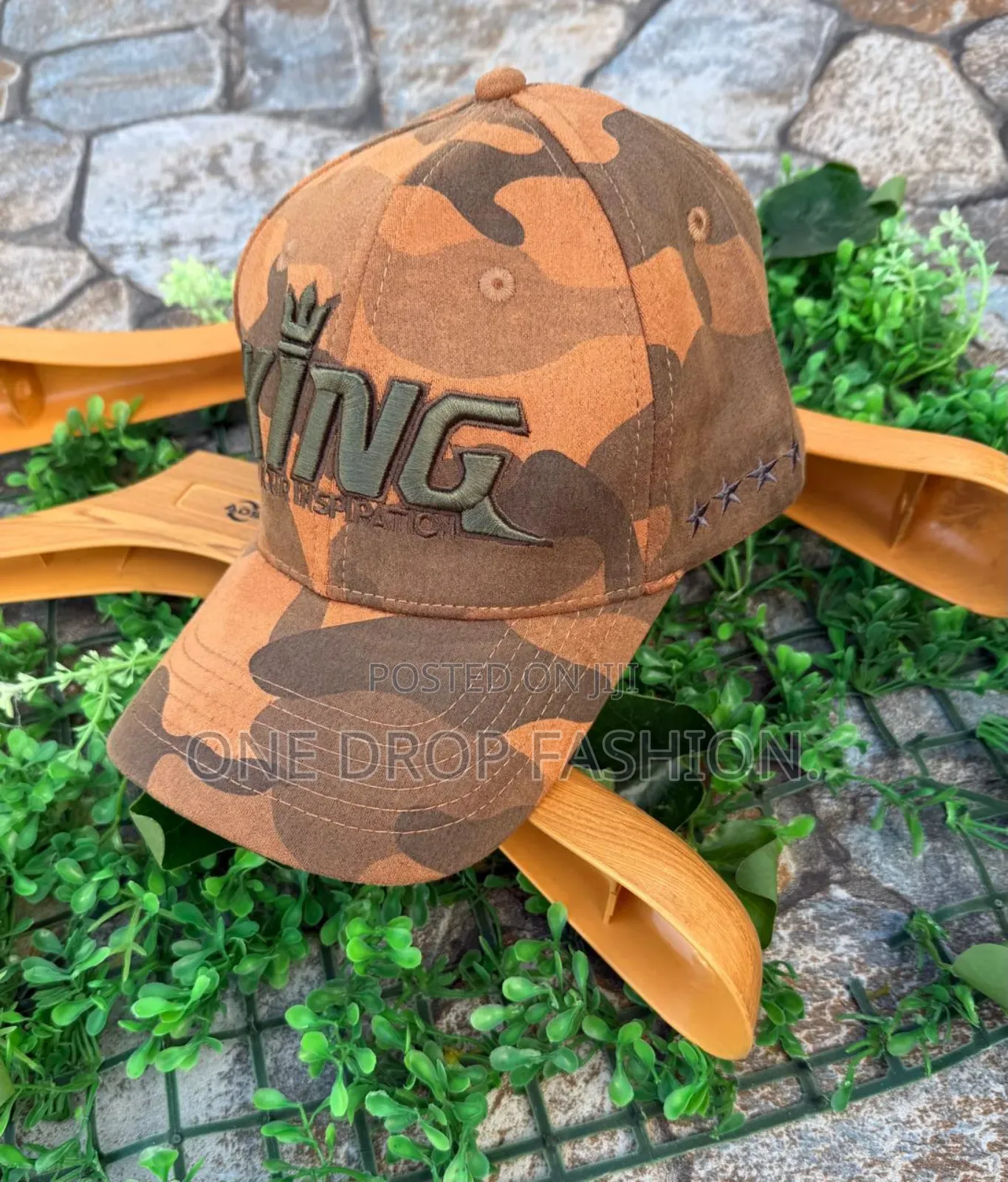 King_ Caps