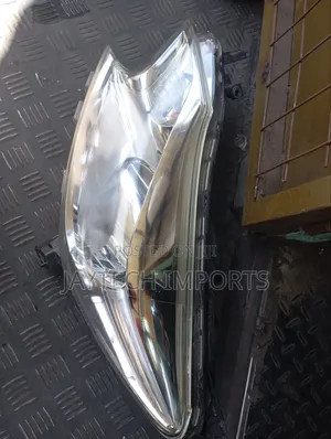 Nissan Note Headlight