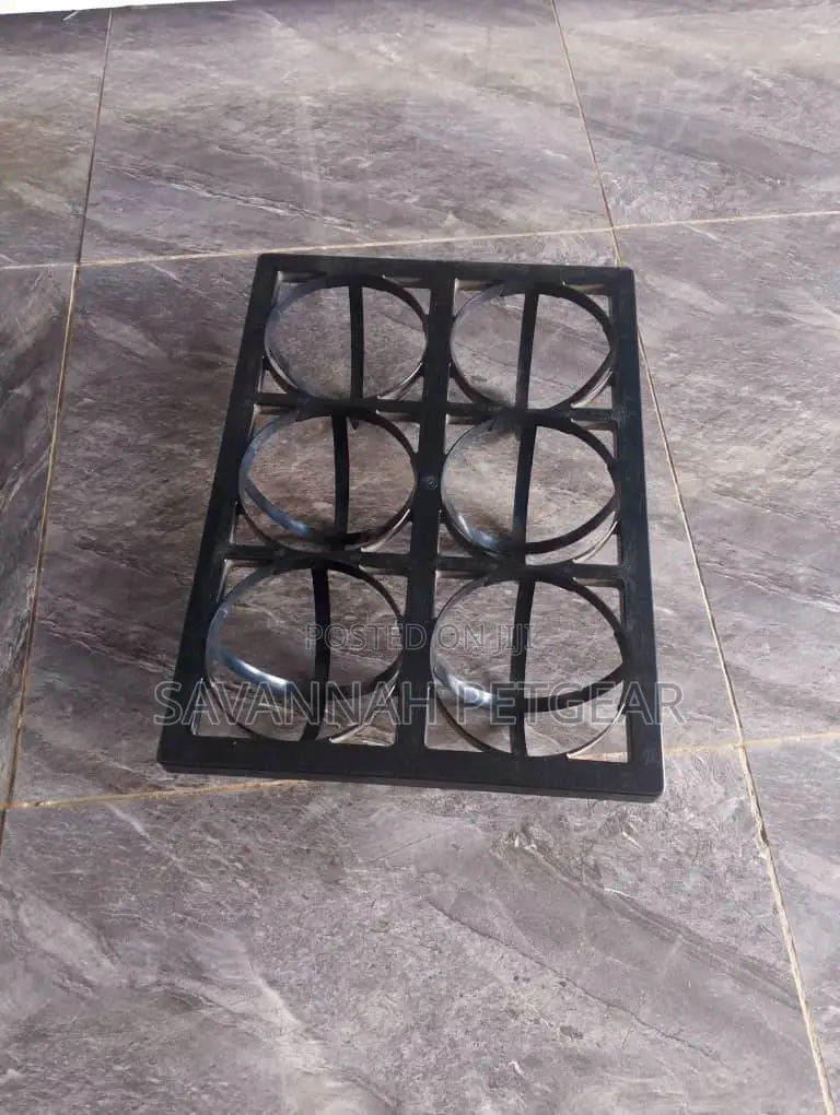 Setter Tray to Hatch Ostrich Eggs in an Incubator