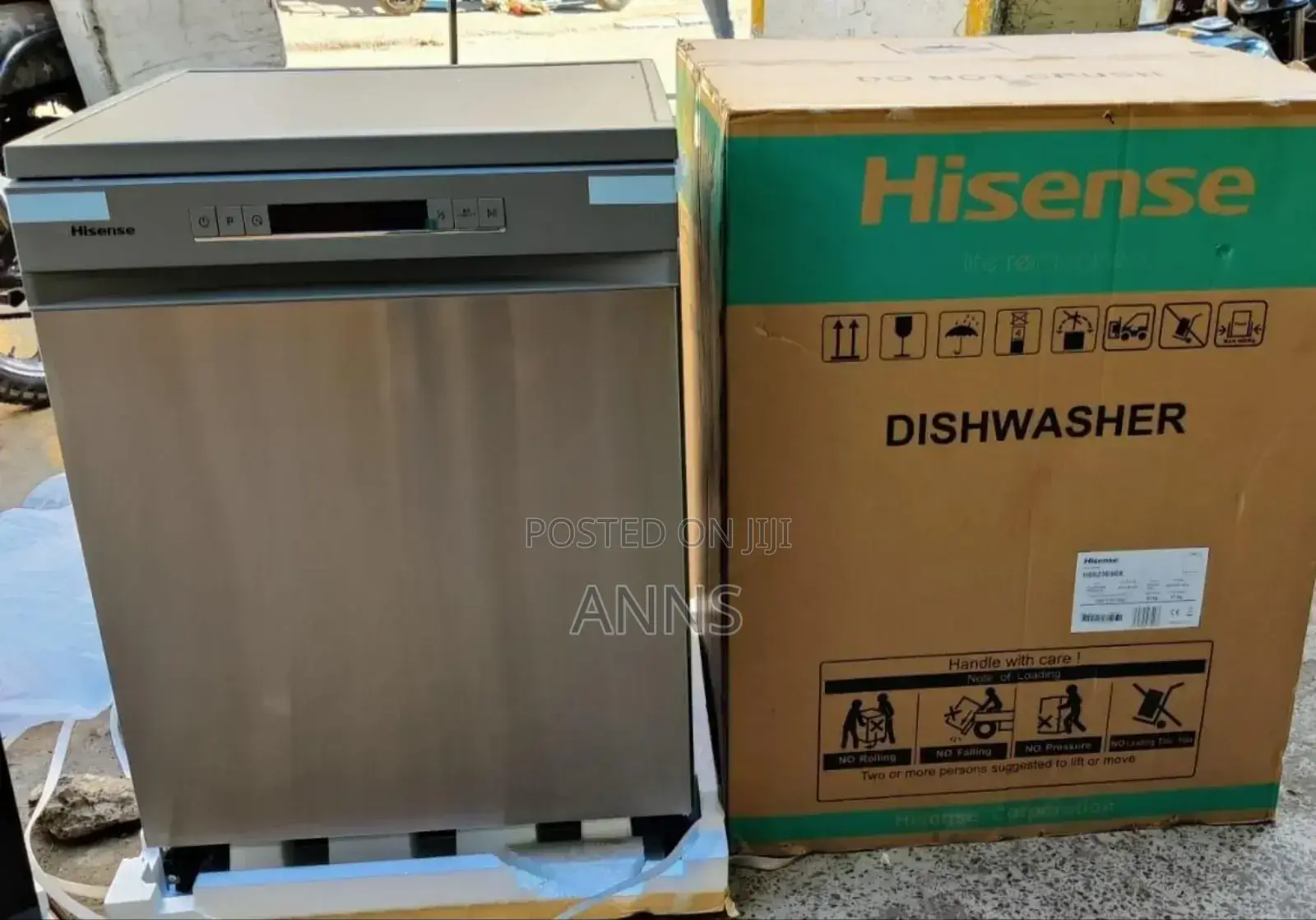 13 Plate Hisense Dishwasher
