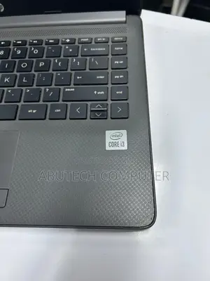 Laptop HP 240 G8 8GB Intel Core I3 SSD 256GB
