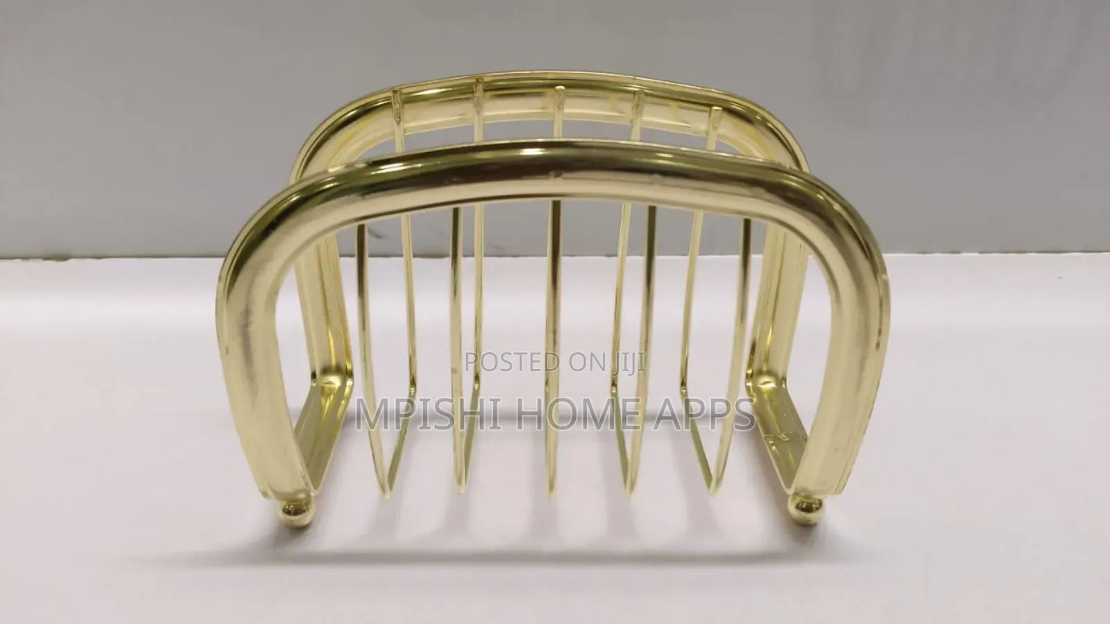 Metallic Serviet Holder