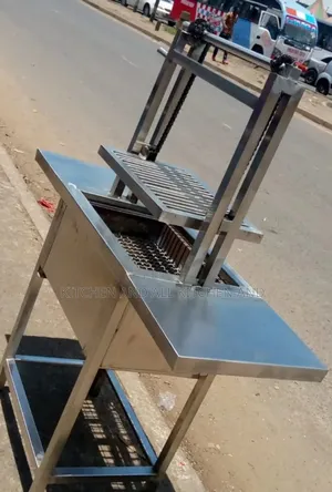 Choma Grill With Work Space