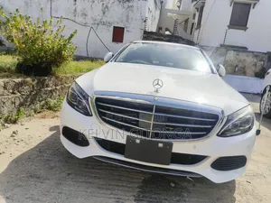 Mercedes-Benz C200 2018 White