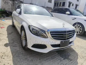 Mercedes-Benz C200 2018 White