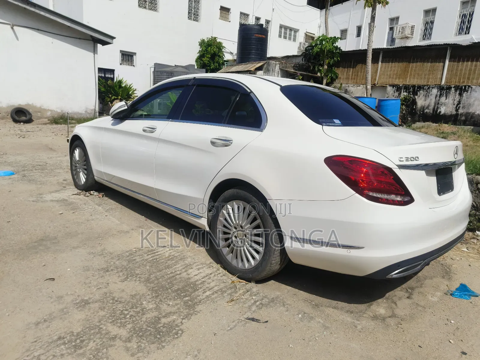 Mercedes-Benz C200 2018 White