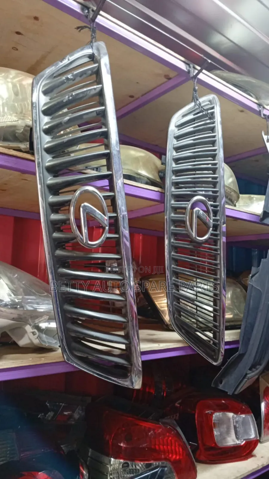 Toyota Harrier Grill