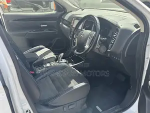 Mitsubishi Outlander 2.0 PHEV AWD 2018 White