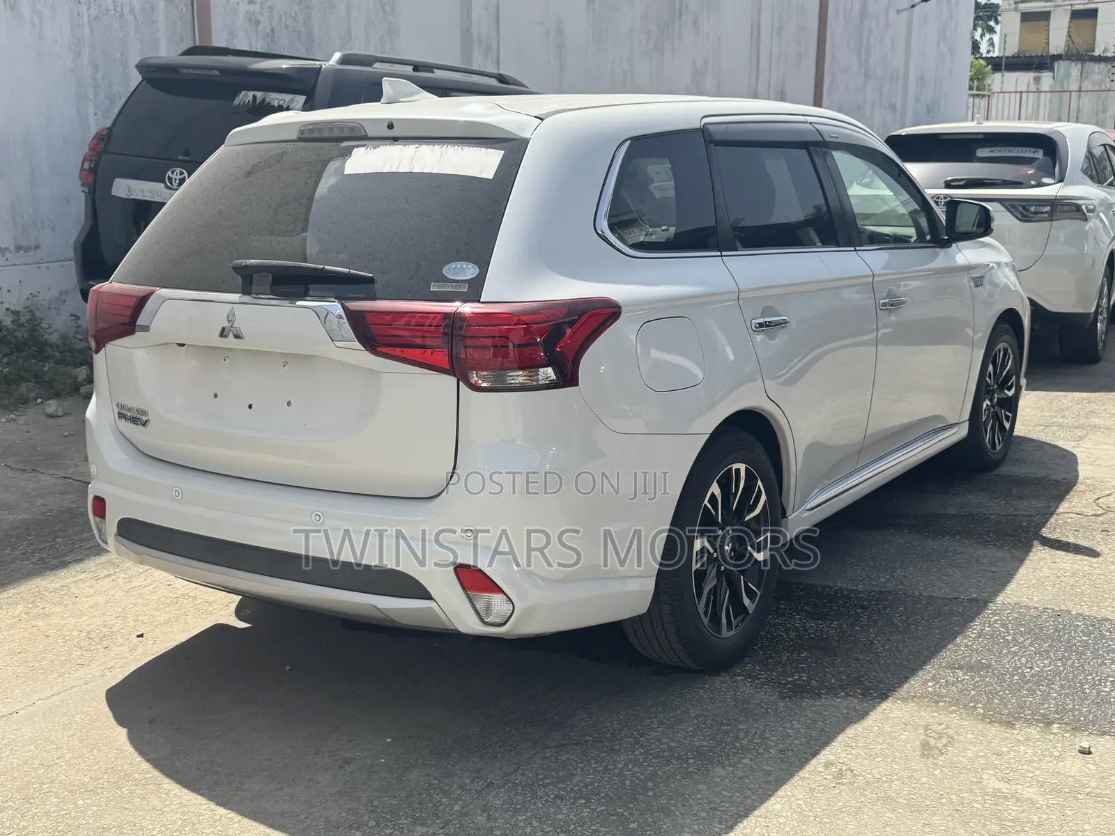 Mitsubishi Outlander 2.0 PHEV AWD 2018 White