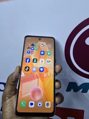 Infinix Hot 40i 128 GB Gold