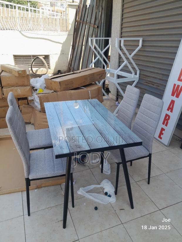 Quality Modern Dining Set - main view