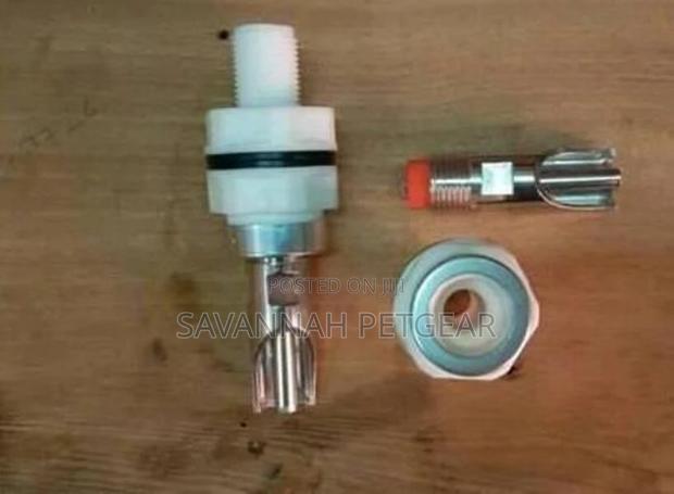 Automatic Pig Waterers Stainless Steel + Backnut Connector