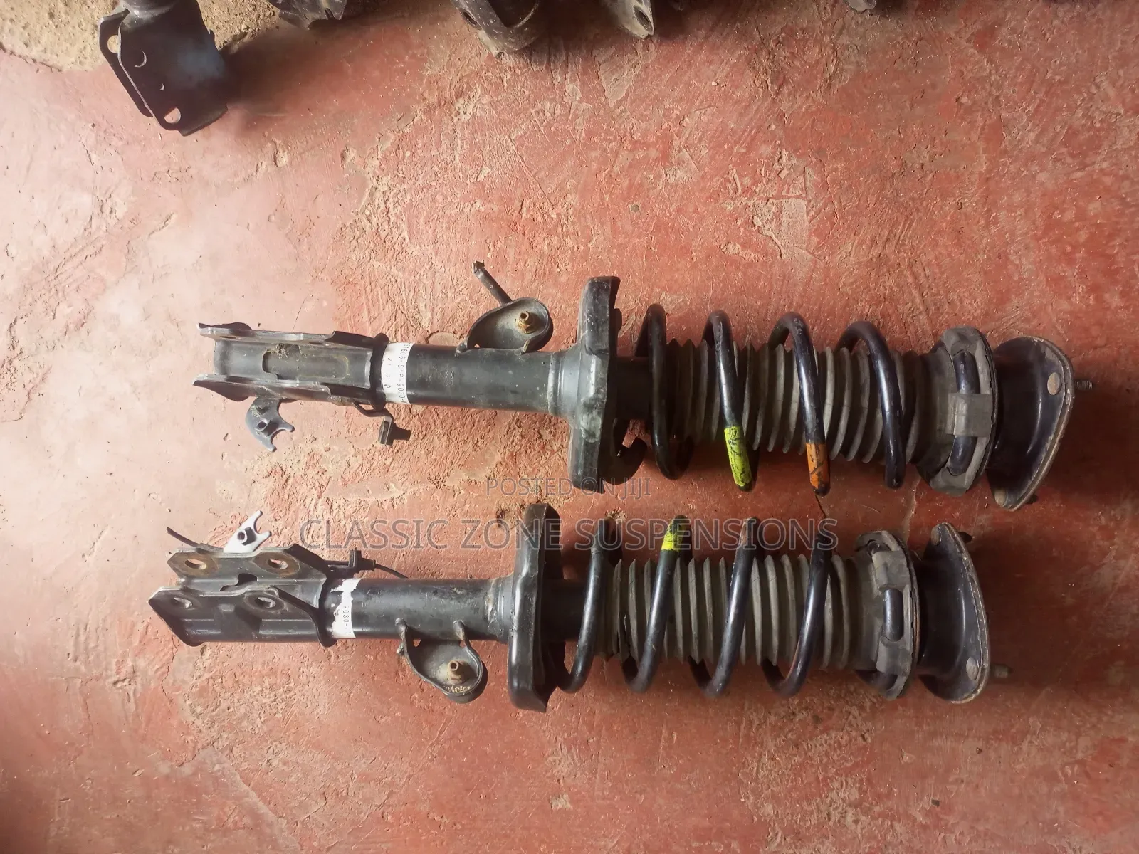 Honda Crossroad Front Shocks