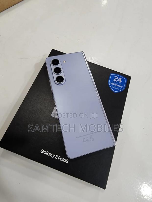 Samsung Galaxy Z Fold 5 512 GB Silver - thumbnail 2