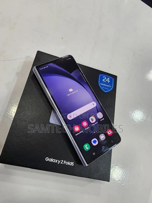 Samsung Galaxy Z Fold 5 512 GB Silver - thumbnail 3