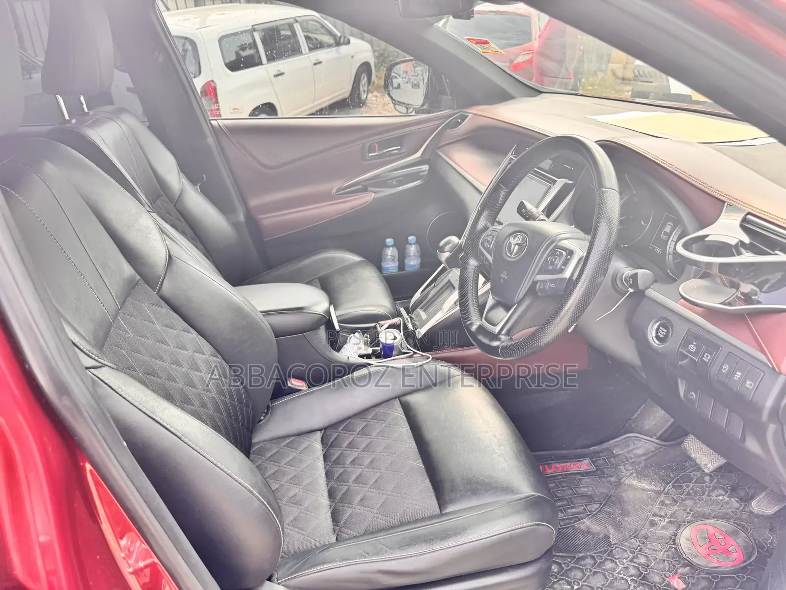 Toyota Harrier 2.0 2016