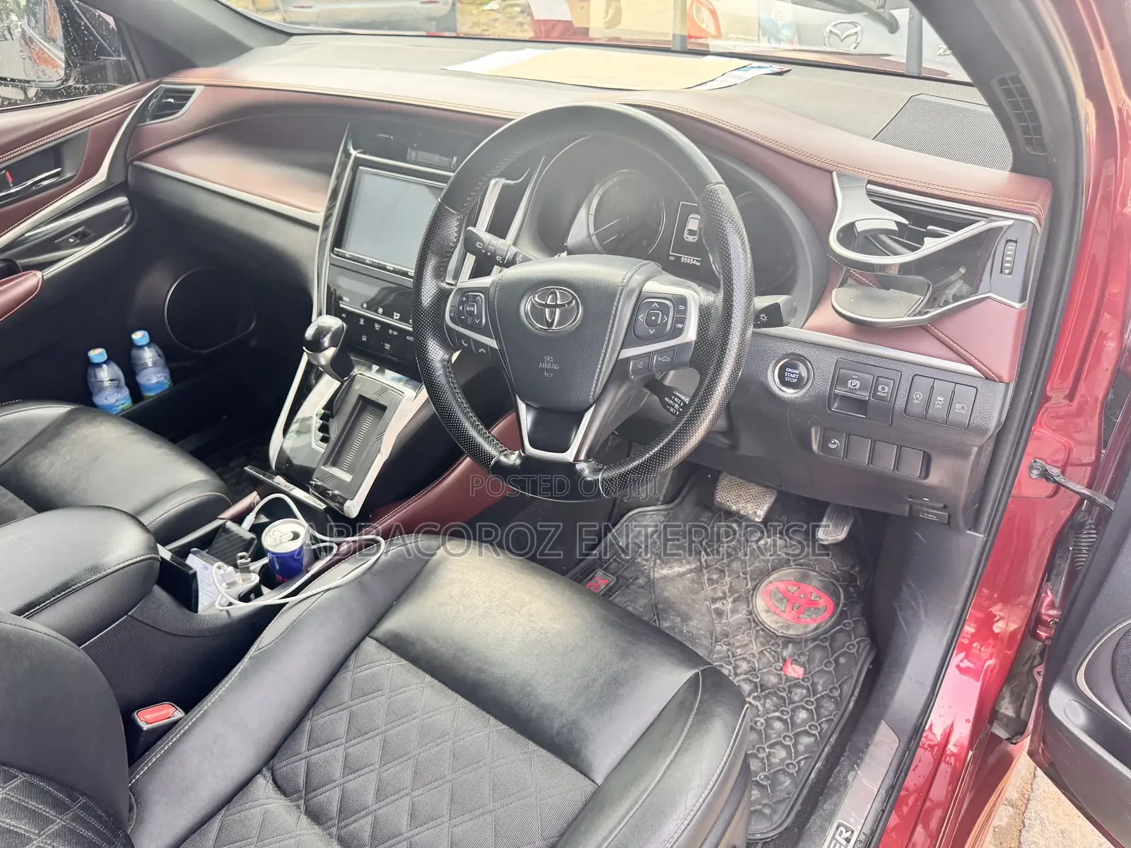 Toyota Harrier 2.0 2016