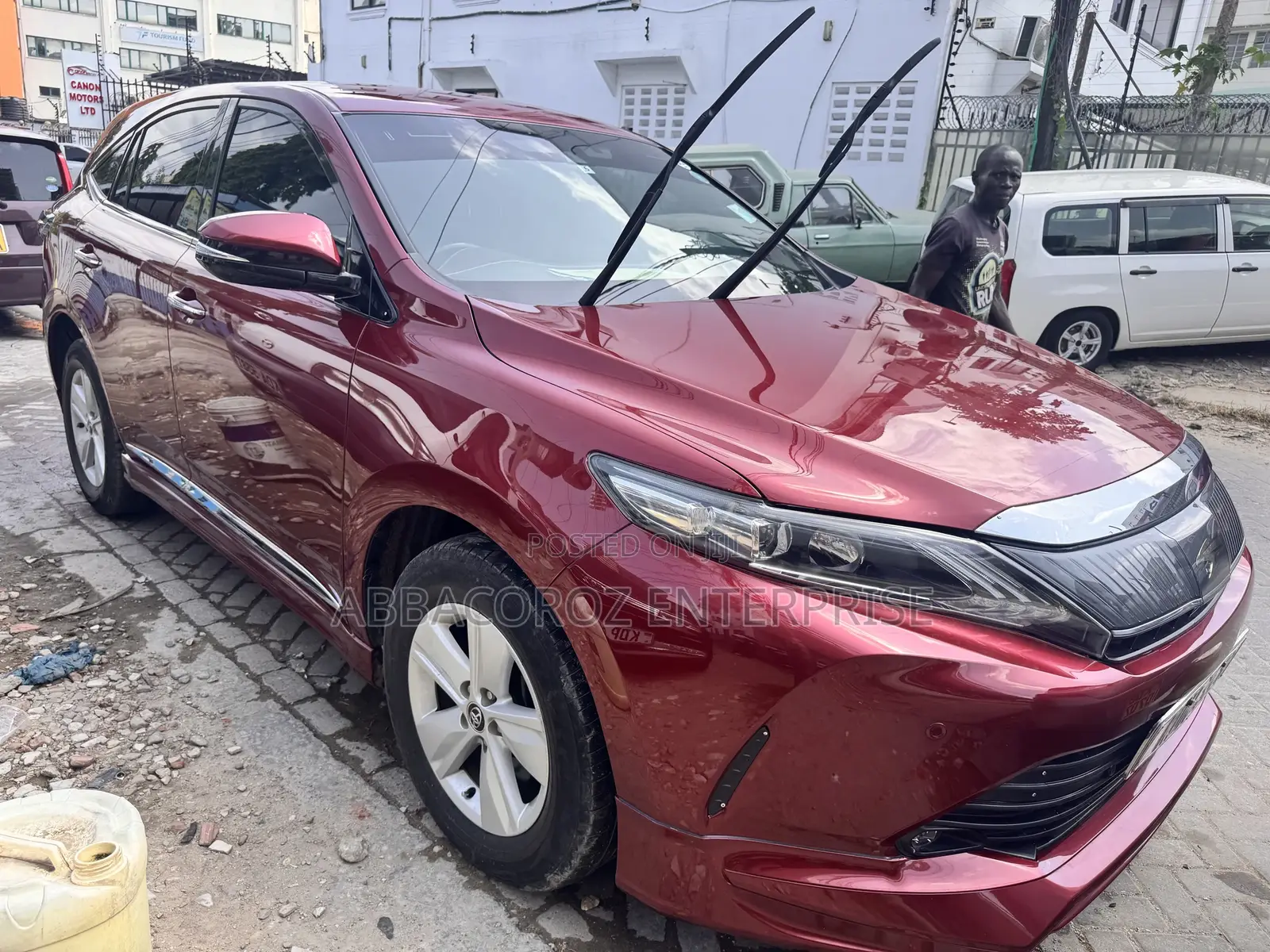 Toyota Harrier 2.0 2016