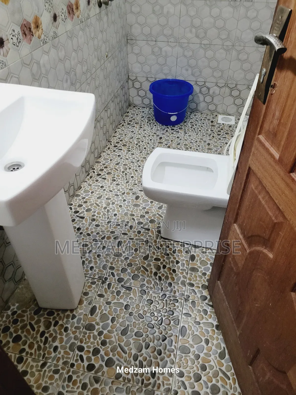 Studio Airbnb at Kisimani Heights, Mombasa