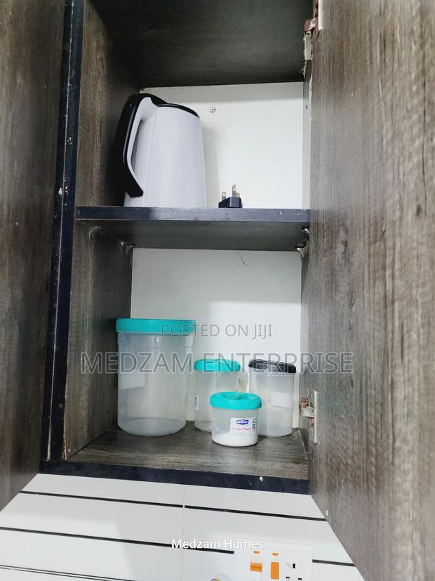 Studio Airbnb at Kisimani Heights, Mombasa - thumbnail 11